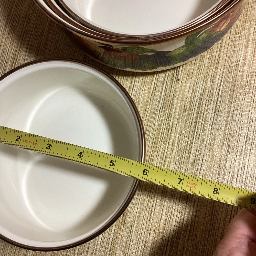 Floral Fruit Design Enamelware Nesting Bowls Set of 4